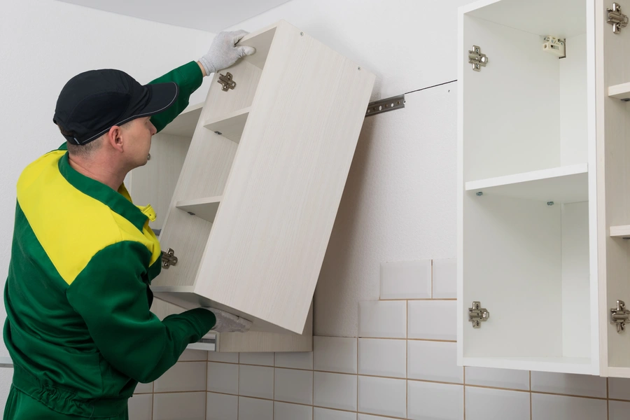 What To Expect During Cabinet Installation in Mesa, AZ What To Expect During Cabinet Installation in Mesa, AZ